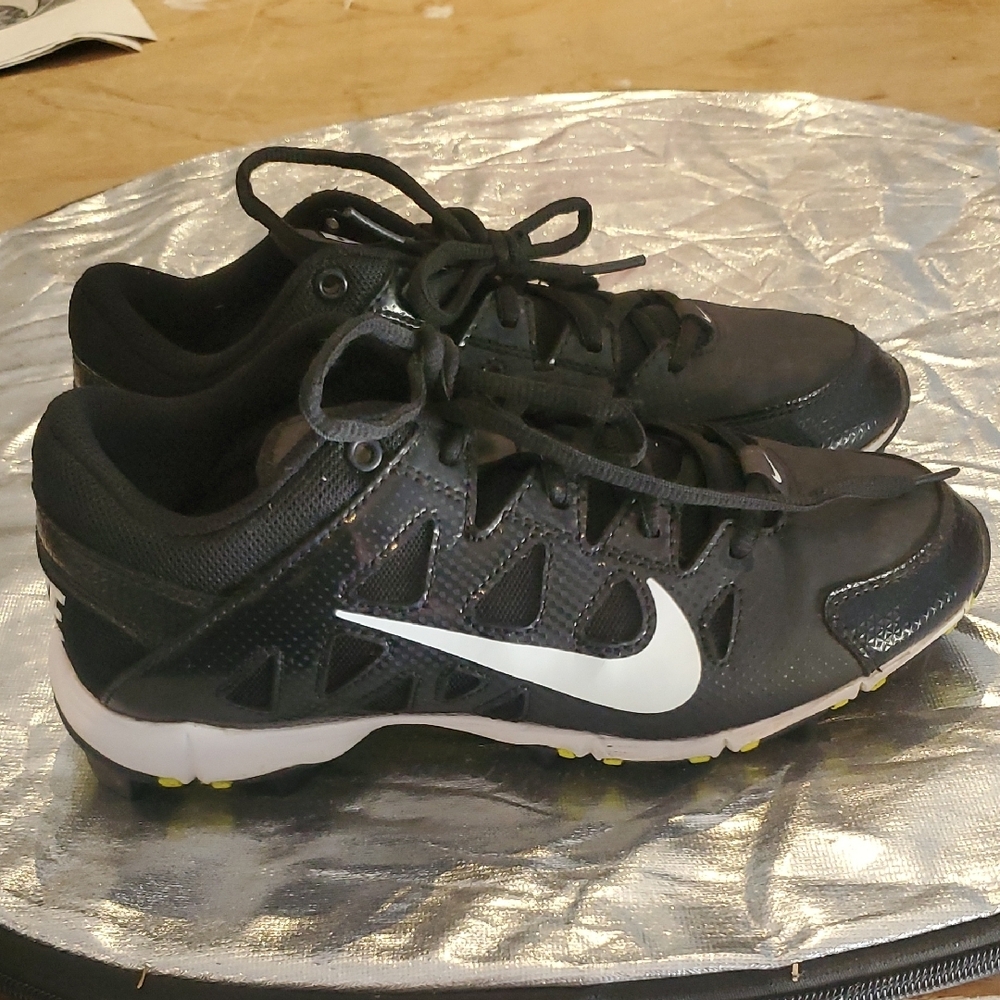 Nike Black Athletic Soccer Shoes